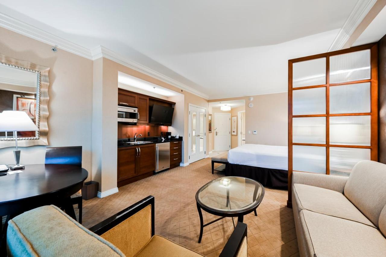 لاس فيغاس Penthouse Suite With Strip View At The Signature At Mgm Grand المظهر الخارجي الصورة